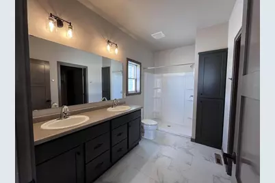 5304 Fenceline Lane, Omro, WI 54963 - Photo 9