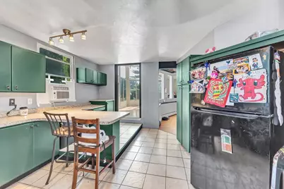 856 Alpine Drive, Green Bay, WI 54311 - Photo 3