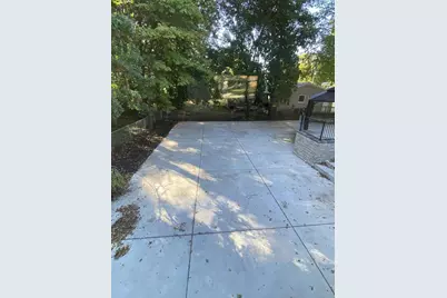 2360 Hillside Lane, Green Bay, WI 54302 - Photo 31