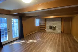 2360 Hillside Ln, Green Bay, WI 54302 - Photo 21