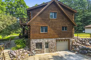 15789 Hickory Ln, Mountain, WI 54149 - Photo 3