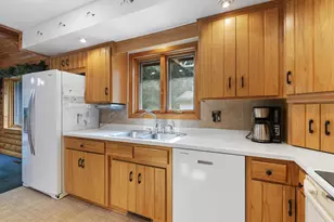 15789 Hickory Ln, Mountain, WI 54149 - Photo 7