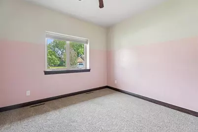 2398 W Barley Way, Appleton, WI 54913 - Photo 17