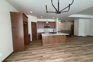 N9221 Dylan Dr, Appleton, WI 54915 - Photo 7