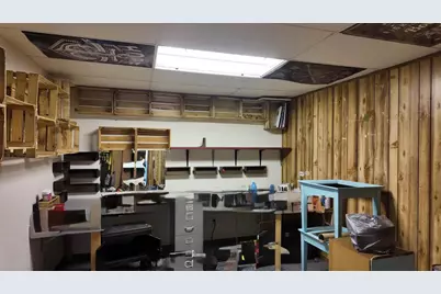 1253 S Irwin Avenue, Green Bay, WI 54301 - Photo 17