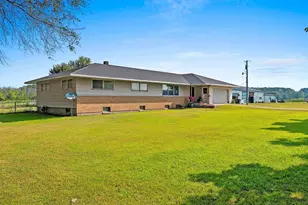 E7206 Magolski Rd, Marion, WI 54950 - Photo 3