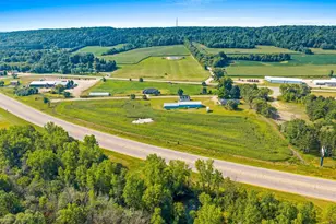 E7206 Magolski Rd, Marion, WI 54950 - Photo 9