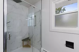 461 W Briar Ln, Green Bay, WI 54301 - Photo 37