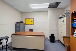 208 E Maurer St, Shawano, WI 54166 - Photo 33