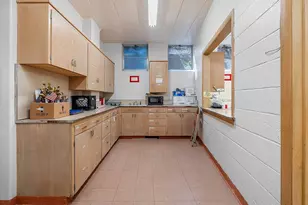 208 E Maurer St, Shawano, WI 54166 - Photo 41