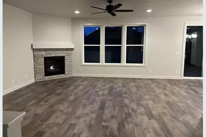 1743 Legacy Lane, Neenah, WI 54956 - Photo 3