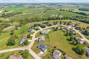 N536 Robinhood Dr, Sherwood, WI 54169 - Photo 9