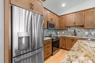 1642 Balsam Ct, Shawano, WI 54166 - Photo 7