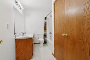 2513 Bishops Ln, Neenah, WI 54956 - Photo 15