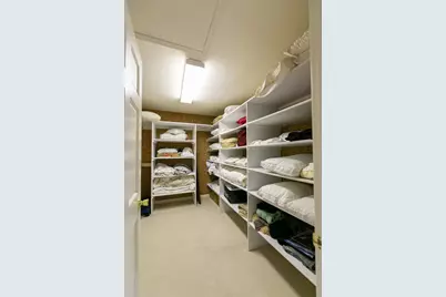 1055 Timber Run Drive, Neenah, WI 54956 - Photo 47