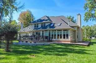 1055 Timber Run Dr, Neenah, WI 54956 - Photo 49