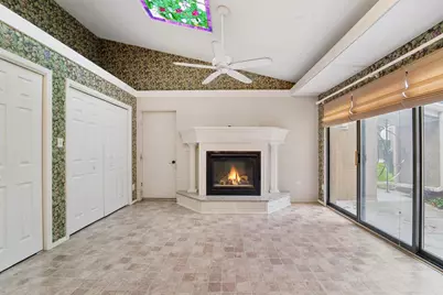 1231 W Nicolet Circle, Appleton, WI 54914 - Photo 9