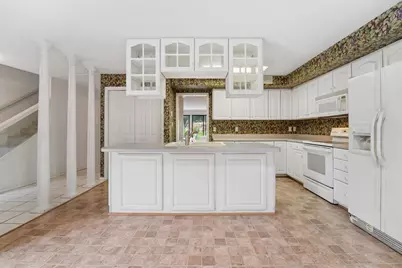 1231 W Nicolet Circle, Appleton, WI 54914 - Photo 5