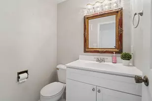 1231 W Nicolet Cir, Appleton, WI 54914 - Photo 11