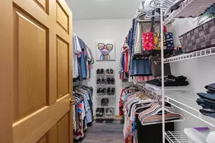 290 E Harbor View Dr, Fond du Lac, WI 54935 - Photo 17