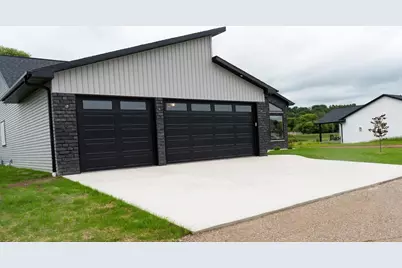 1655 Arnies Court, De Pere, WI 54115 - Photo 73