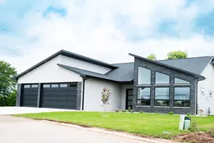 1655 Arnie's Ct, De Pere, WI 54115 - Photo 77