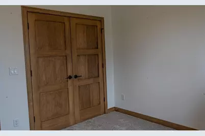 1655 Arnies Court, De Pere, WI 54115 - Photo 35