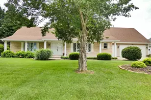 2031 Bradbury Ln, Green Bay, WI 54313 - Photo 43