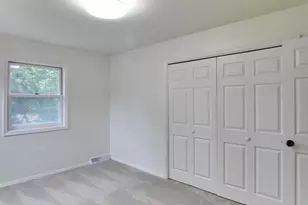 2031 Bradbury Ln, Green Bay, WI 54313 - Photo 25