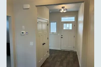 1633 Founders Street, Neenah, WI 54956 - Photo 7