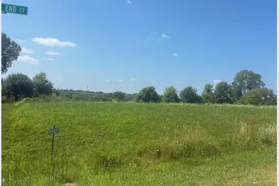 6 Trails End Court, Fond du Lac, WI 54937 - Photo 3