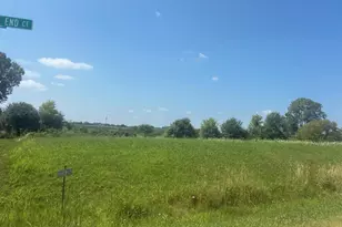 6 Trails End Ct, Fond du Lac, WI 54937 - Photo 3