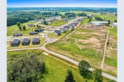 4001 Antwerp Avenue, Howard, WI 54313 - Photo 5