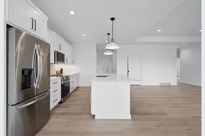 4001 Antwerp Avenue, Howard, WI 54313 - Photo 15