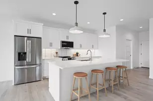 4001 Antwerp Ave, Howard, WI 54313 - Photo 13