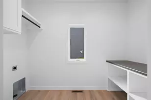 4001 Antwerp Ave, Howard, WI 54313 - Photo 19