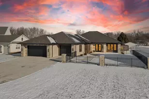 2448 Riddle Ct, De Pere, WI 54115 - Photo 57