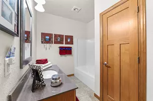 W5406 Martin Ln, Fond du Lac, WI 54937 - Photo 17