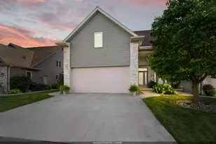 W5406 Martin Ln, Fond du Lac, WI 54937 - Photo 1