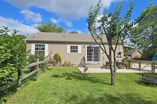 145 Blaine St, Iola, WI 54945 - Photo 15