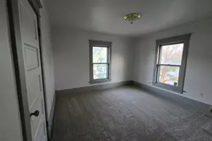 85 E Johnson St, Fond du Lac, WI 54935 - Photo 9