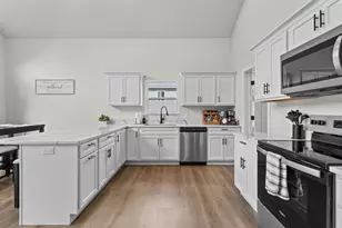 W5070 W Long Lake Rd, Waupaca, WI 54981 - Photo 17