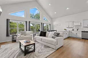 W5070 W Long Lake Rd, Waupaca, WI 54981 - Photo 9