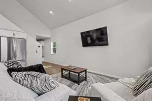 W5070 W Long Lake Rd, Waupaca, WI 54981 - Photo 13