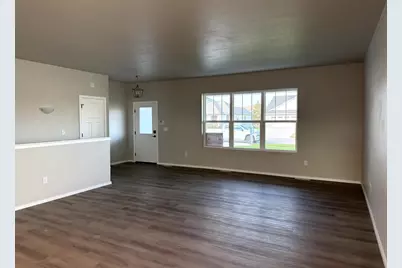 N9330 Gemstone Court, Appleton, WI 54915 - Photo 7