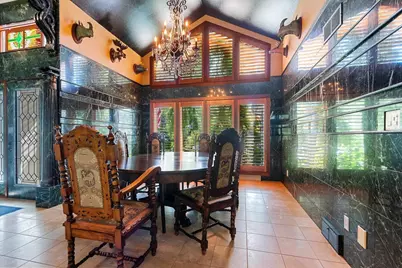 3718 Westwood Lane, Manitowoc, WI 54220 - Photo 9