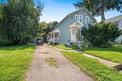 1013 Waugoo Avenue, Oshkosh, WI 54901 - Photo 1