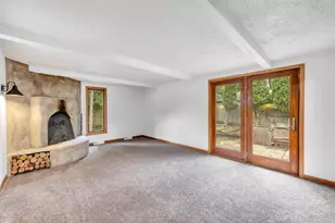 1273 San Jose Pl, Green Bay, WI 54303 - Photo 9