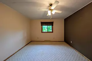 W5915 Lake Dr, Shawano, WI 54166 - Photo 25