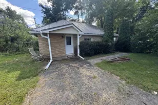 103 W Main St, Weyauwega, WI 54983 - Photo 35